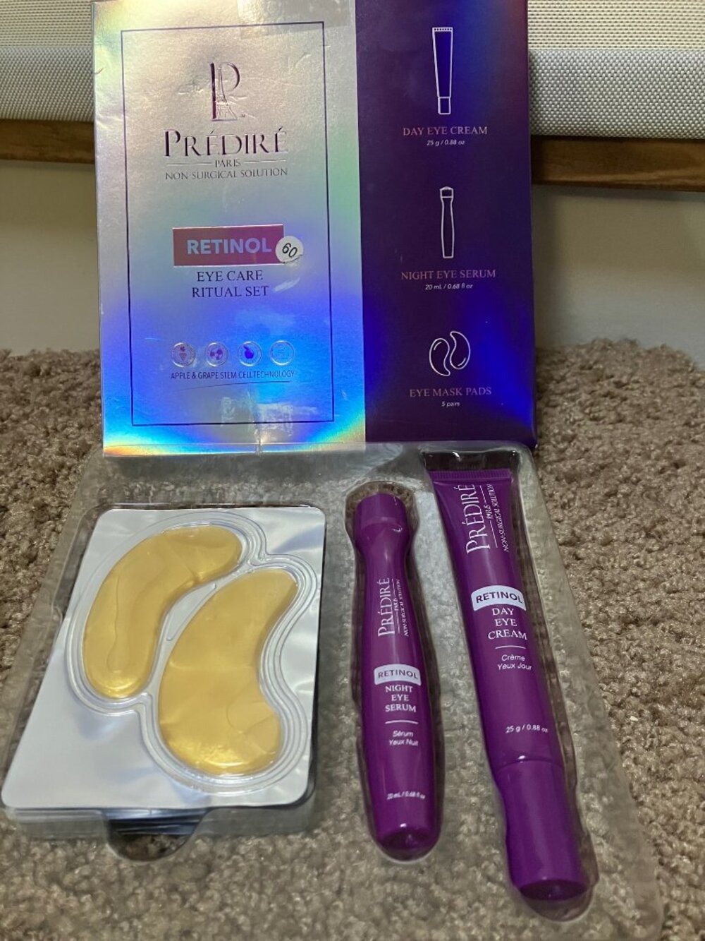 NIB Predire Retinol Eye Care Ritual Set, day & night eye cream, eye mask pads